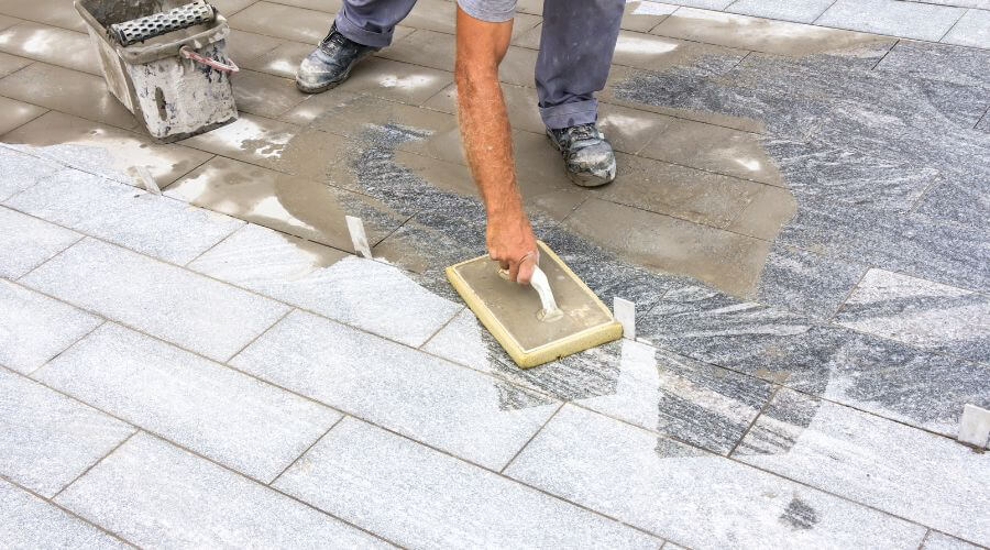 Expert Emergency Roof Repairs services in Midnight, MS